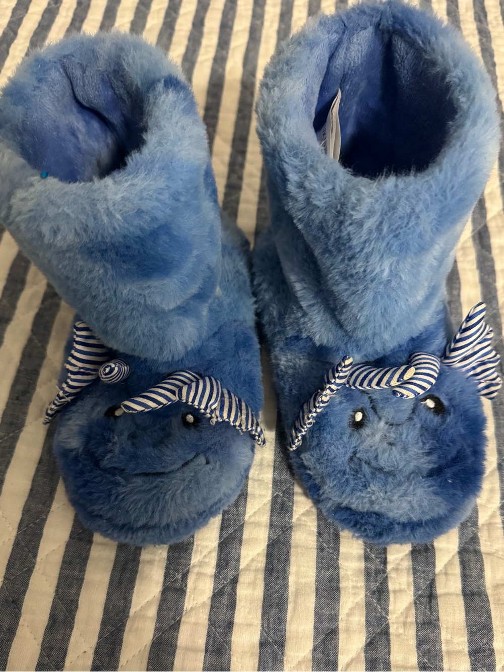 totes Blue Plush Dragon Slipper Booties